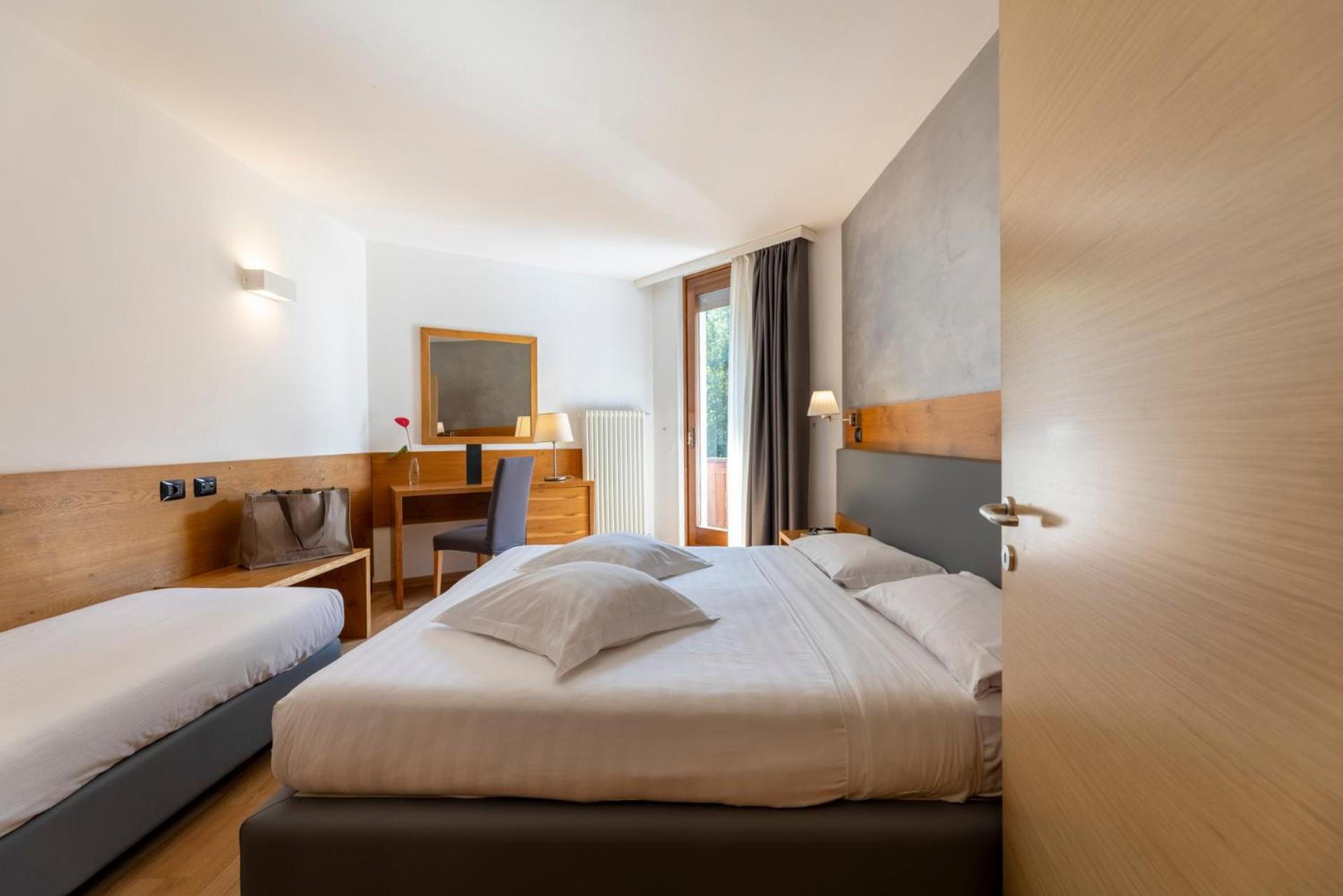 Comfort Triple Room
