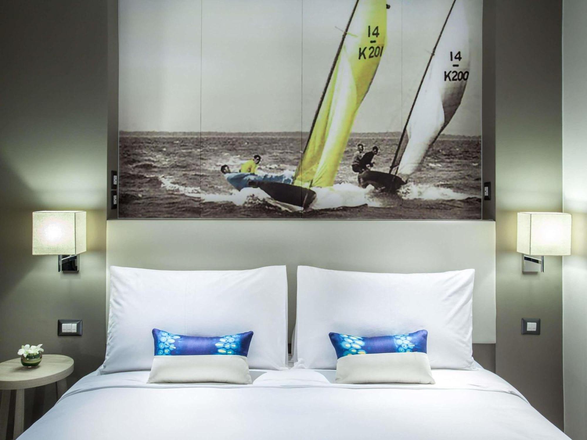 Superior King Room Ocean View