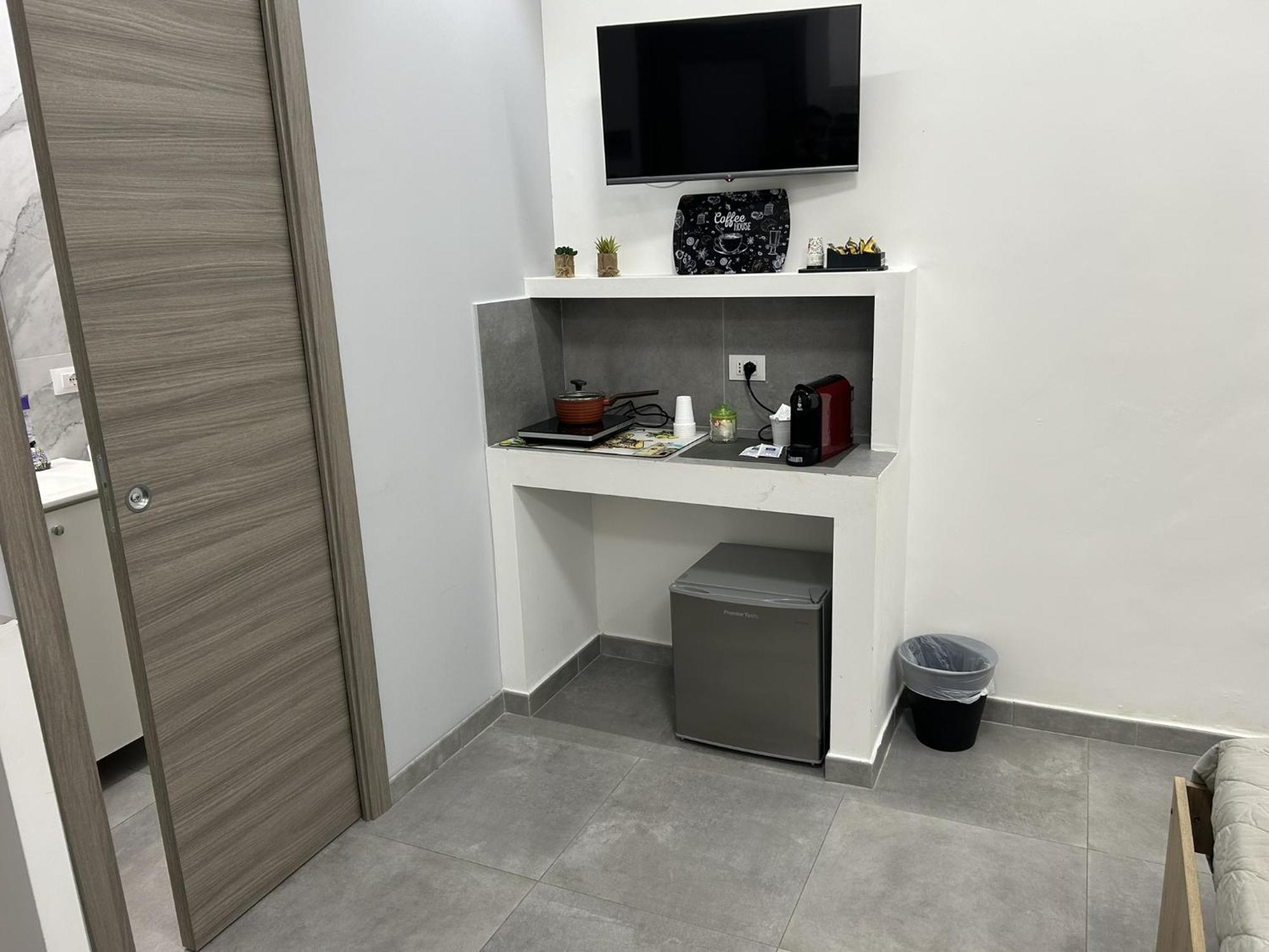 Quadruple Room Private Bathroom
