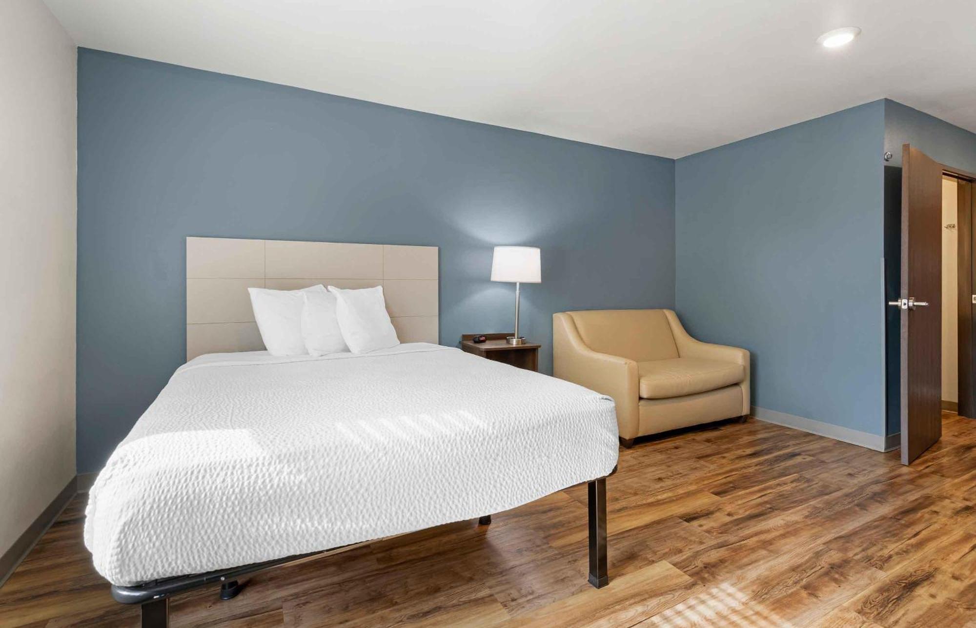 Standard Queen Room Sofa Bed Non-Smoking