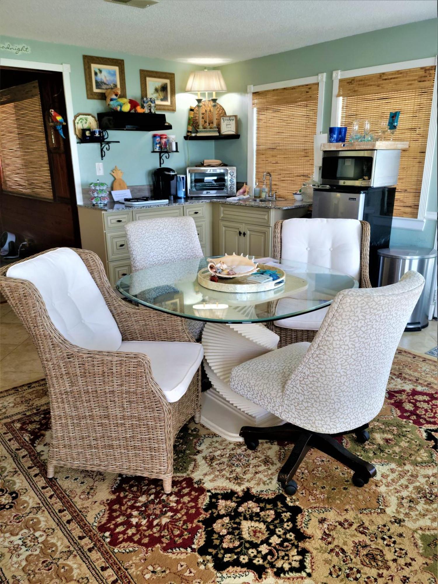 Deluxe King Suite