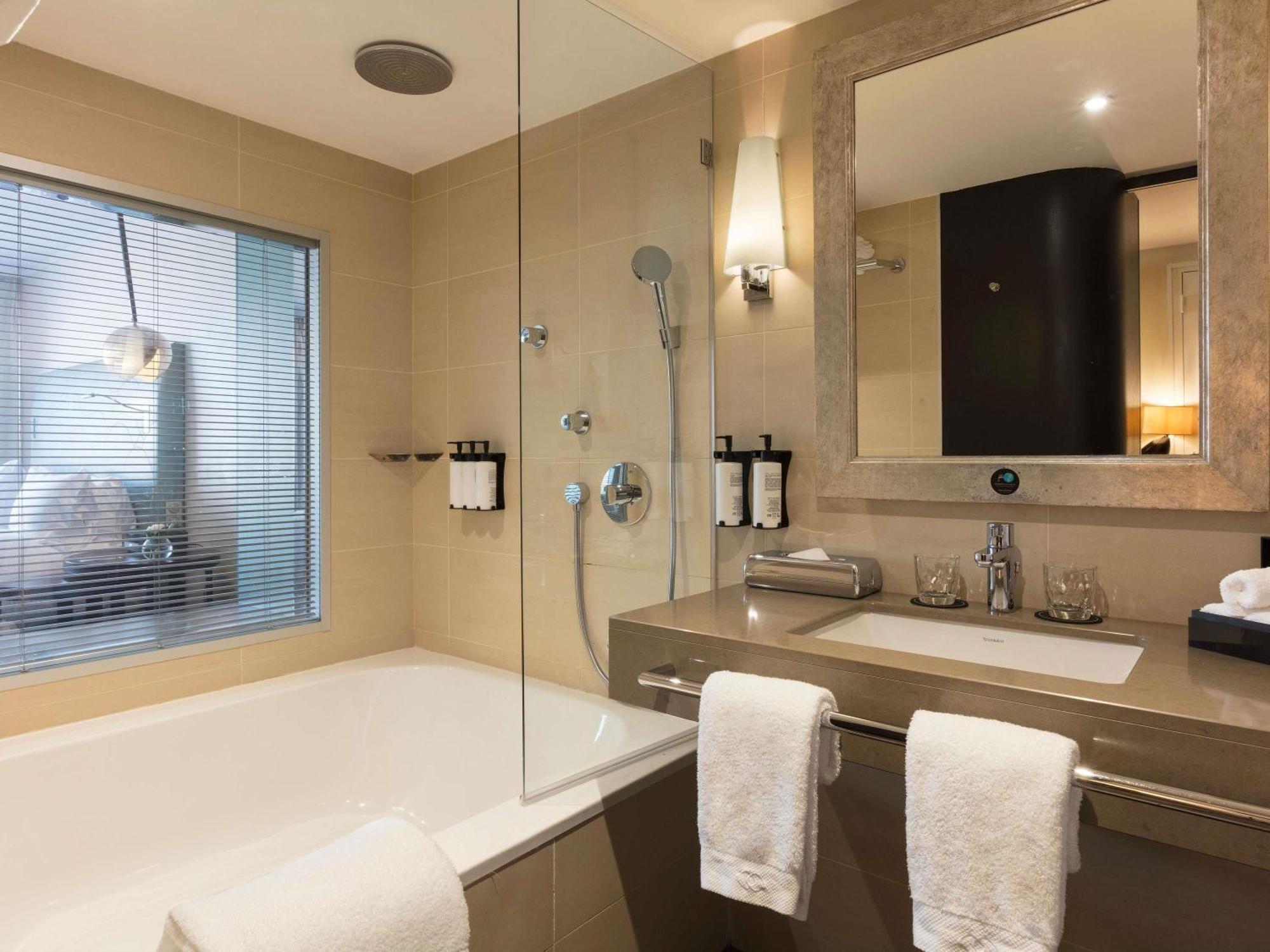 Superior Twin Room Courtyard View Spa or Gym Access