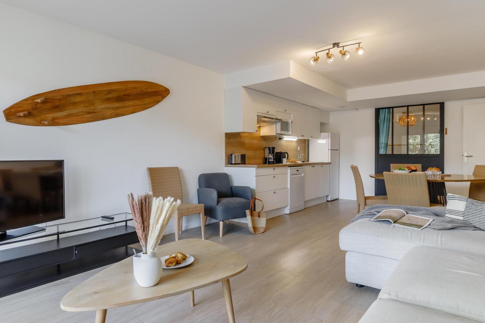 Superior Two-Bedroom Apartment,1773672311:JPEG