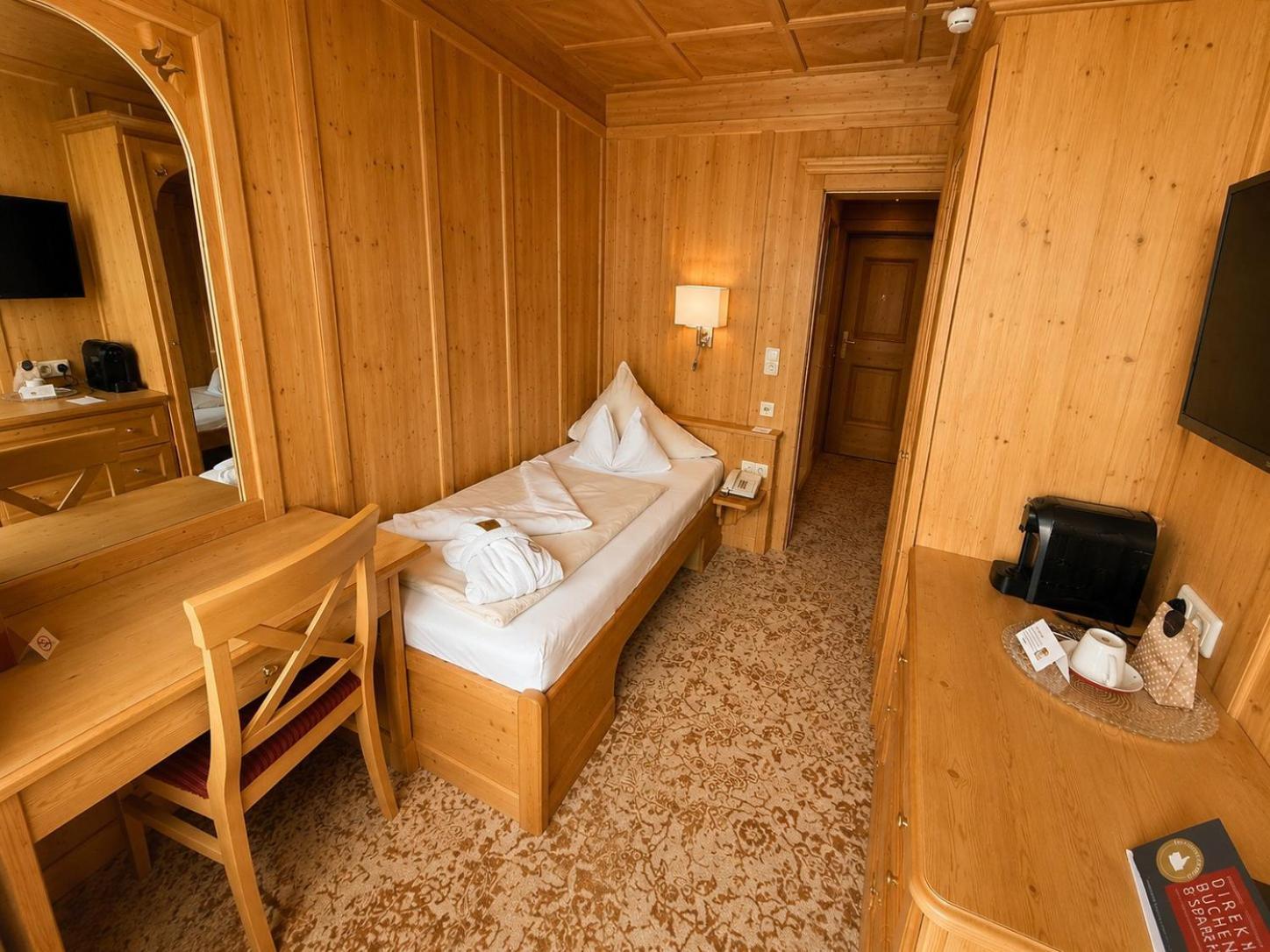 Standard Single Room