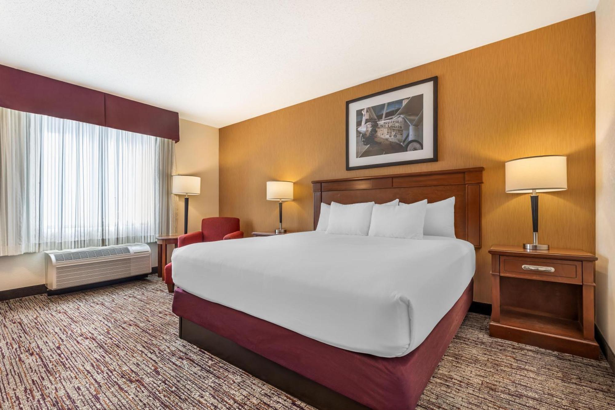 King Suite with Sofa Bed