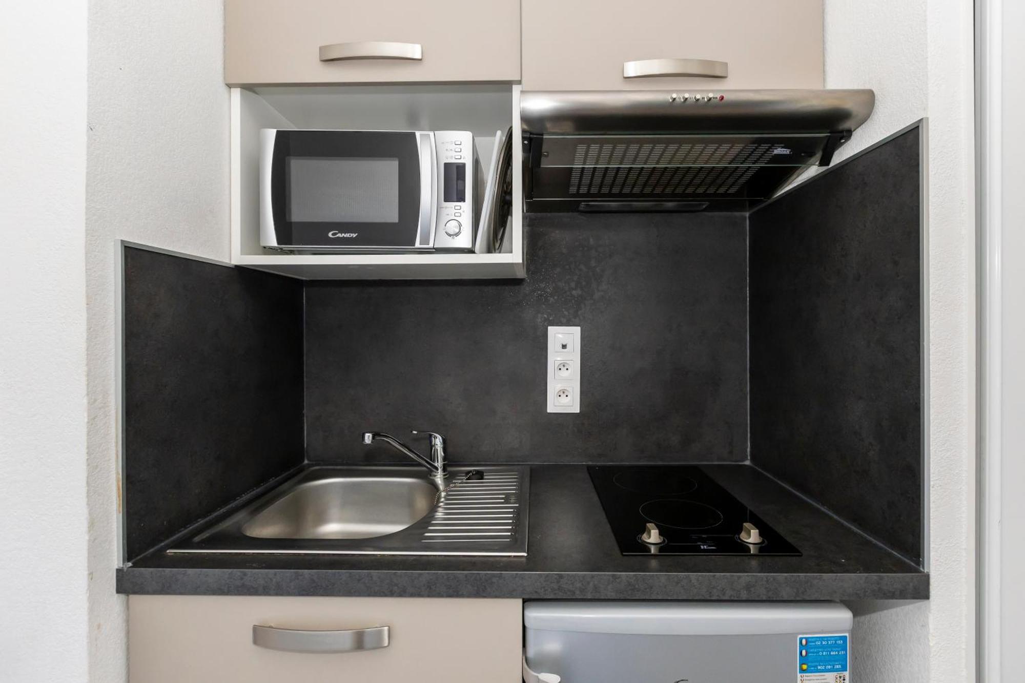 Studio Apartment