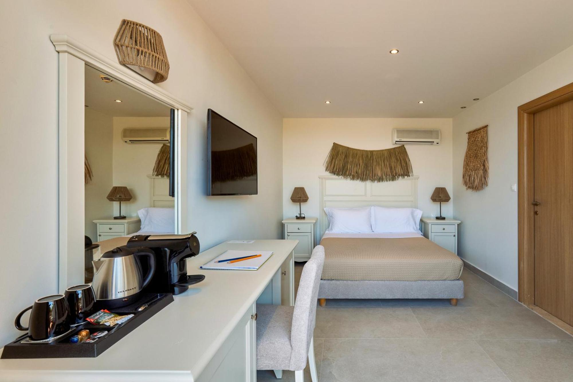 Double Room Urban View
