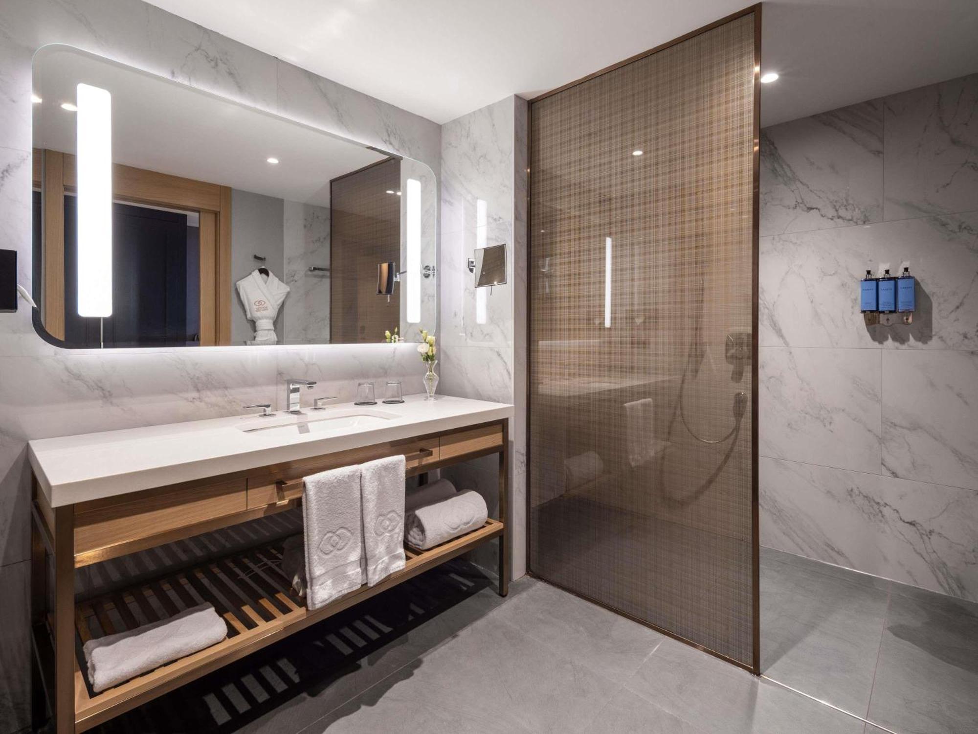 Luxury Twin Room Bosphorus View