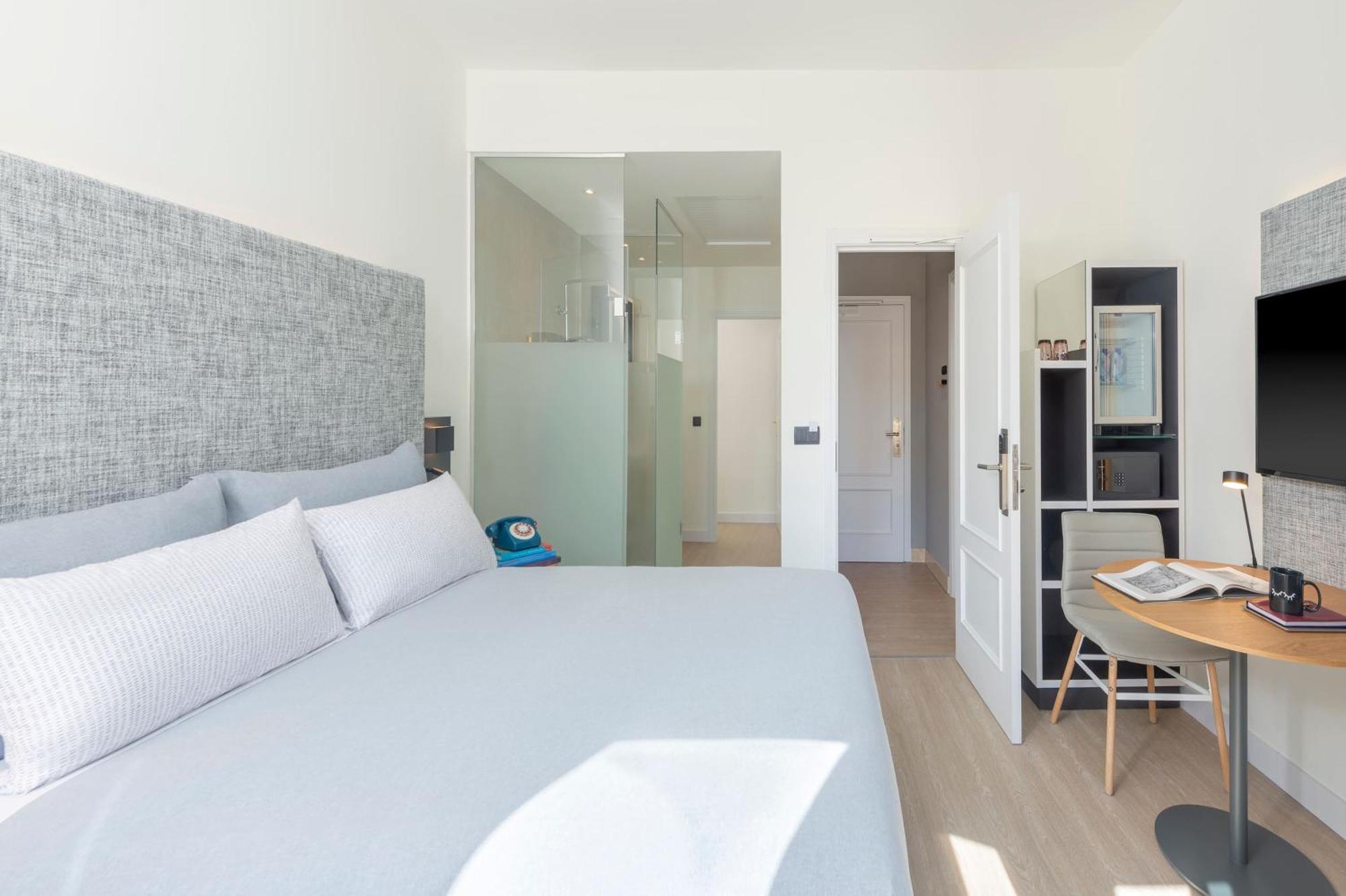 Innside Connected Room