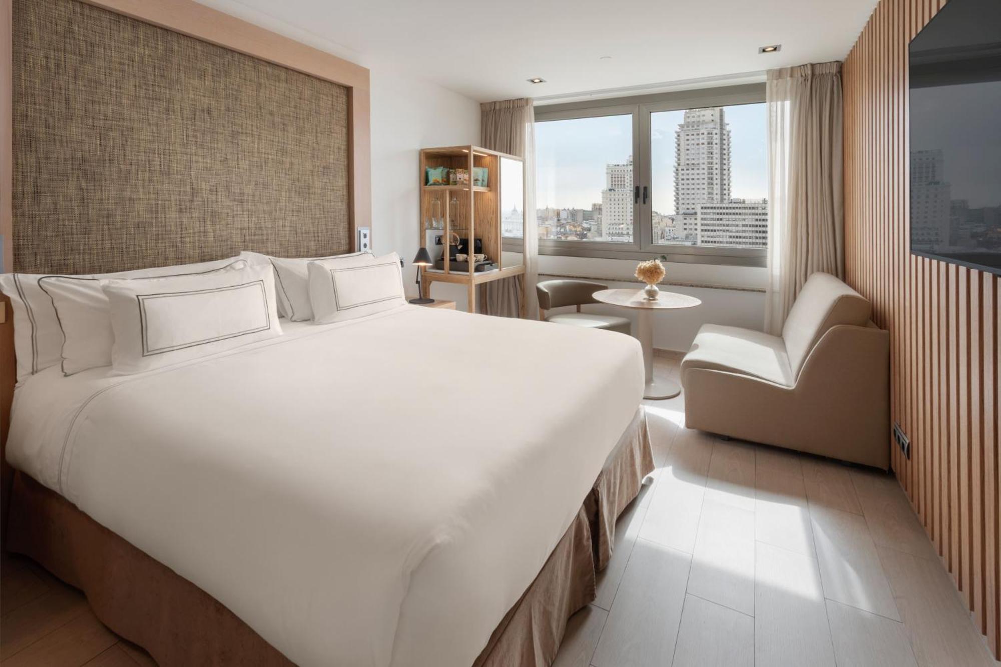 Quarto Grand Premium Comunicante The Level com Vistas (4 Adultos)
