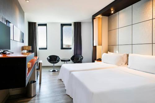 Standard Room,1774430201:JPEG