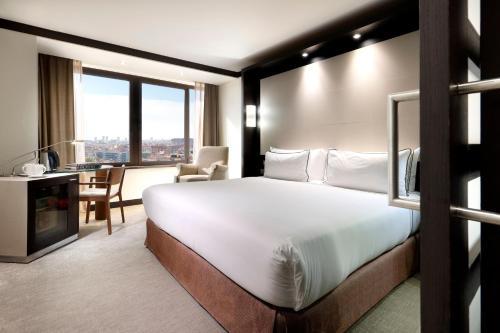 Premium Room City view,1774430306:JPEG