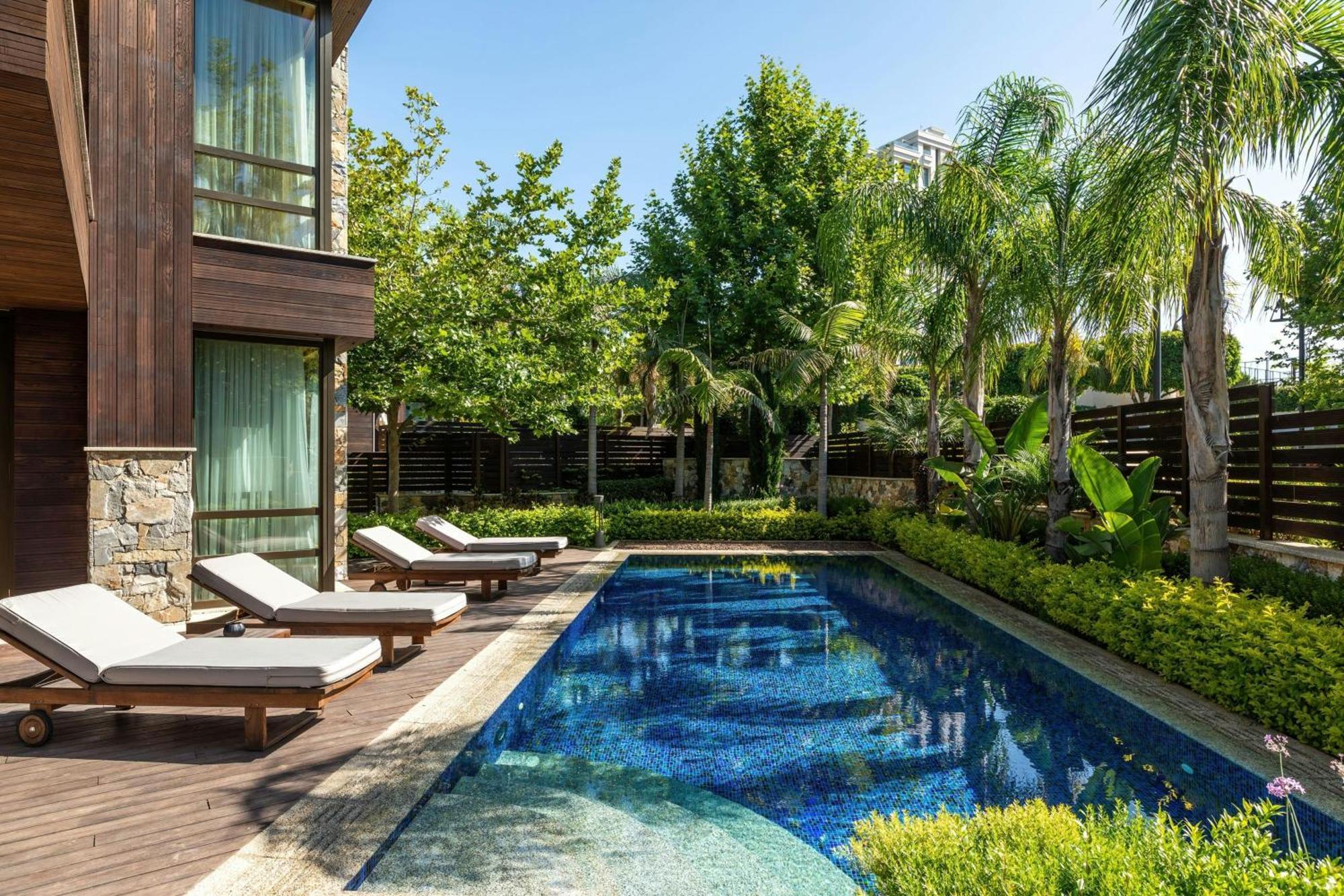 Villa 3 Chambres Côté Parc avec Piscine Privée - Vue sur Jardin