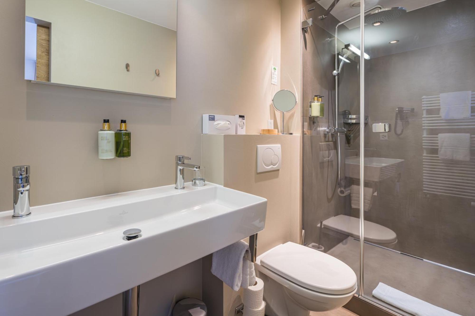 Superior Double Room Mountain View