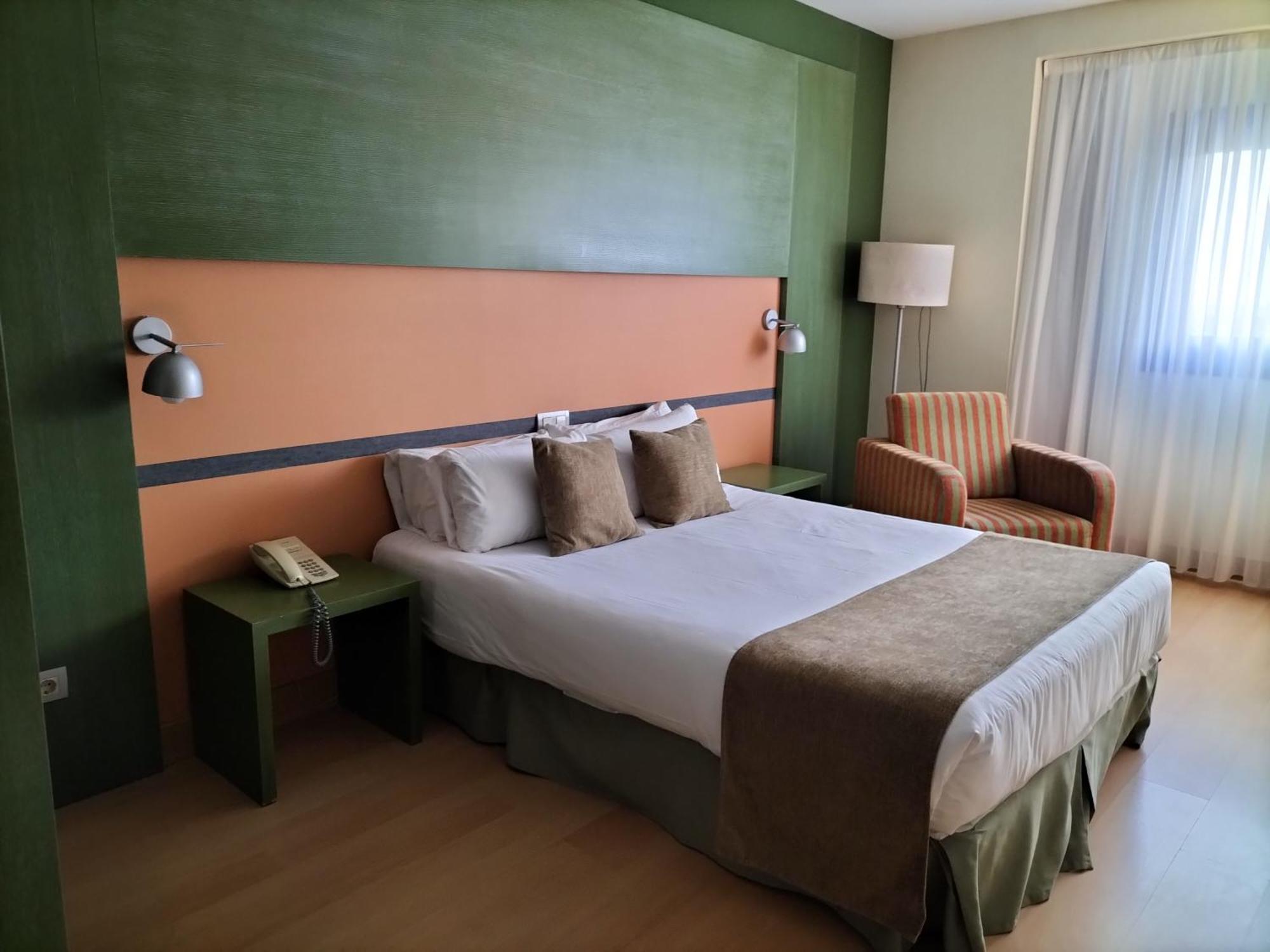 Double Room,1774451202:JPEG