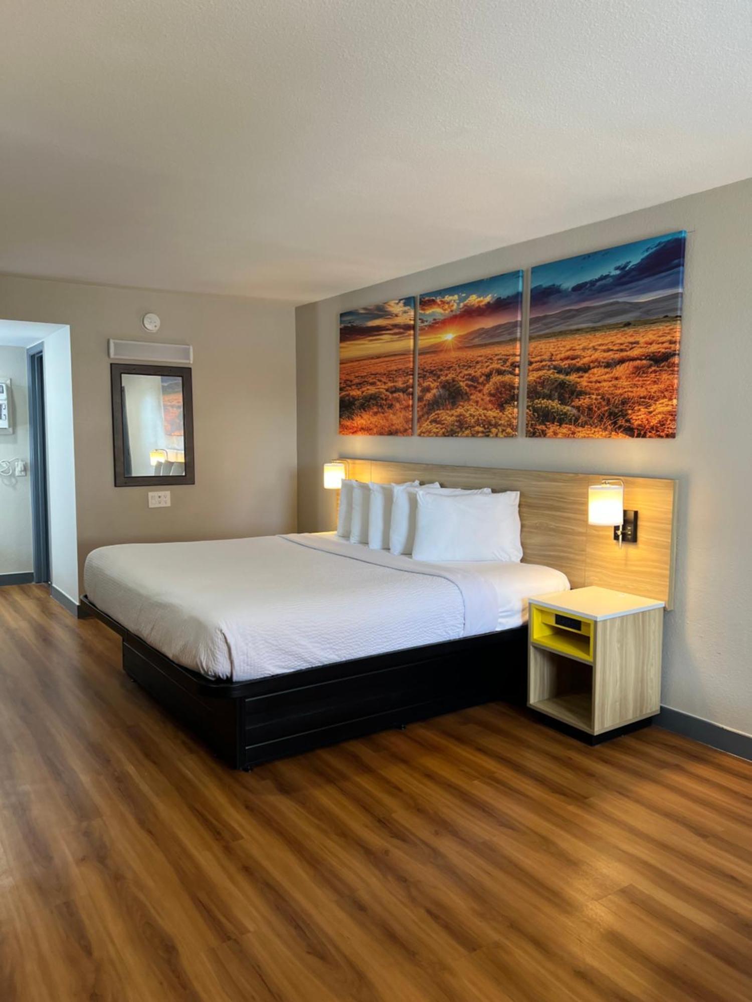 Premier King Room Non-Smoking