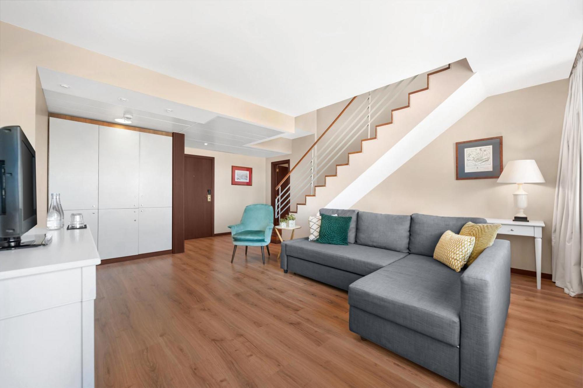 Duplex Apartment,1285081867:JPEG
