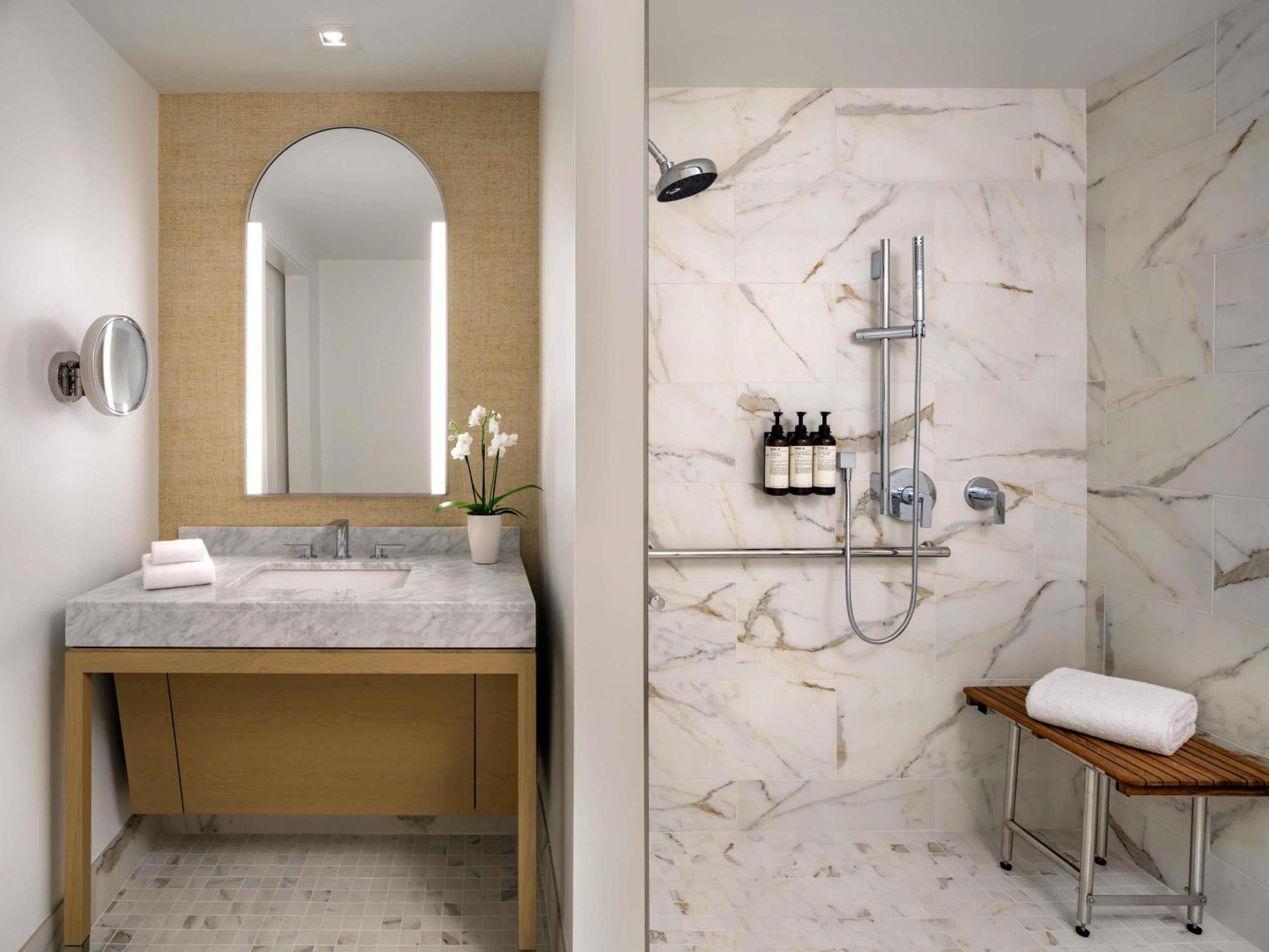 Fairmont King Room Bay View Roll Shower Mobility Access