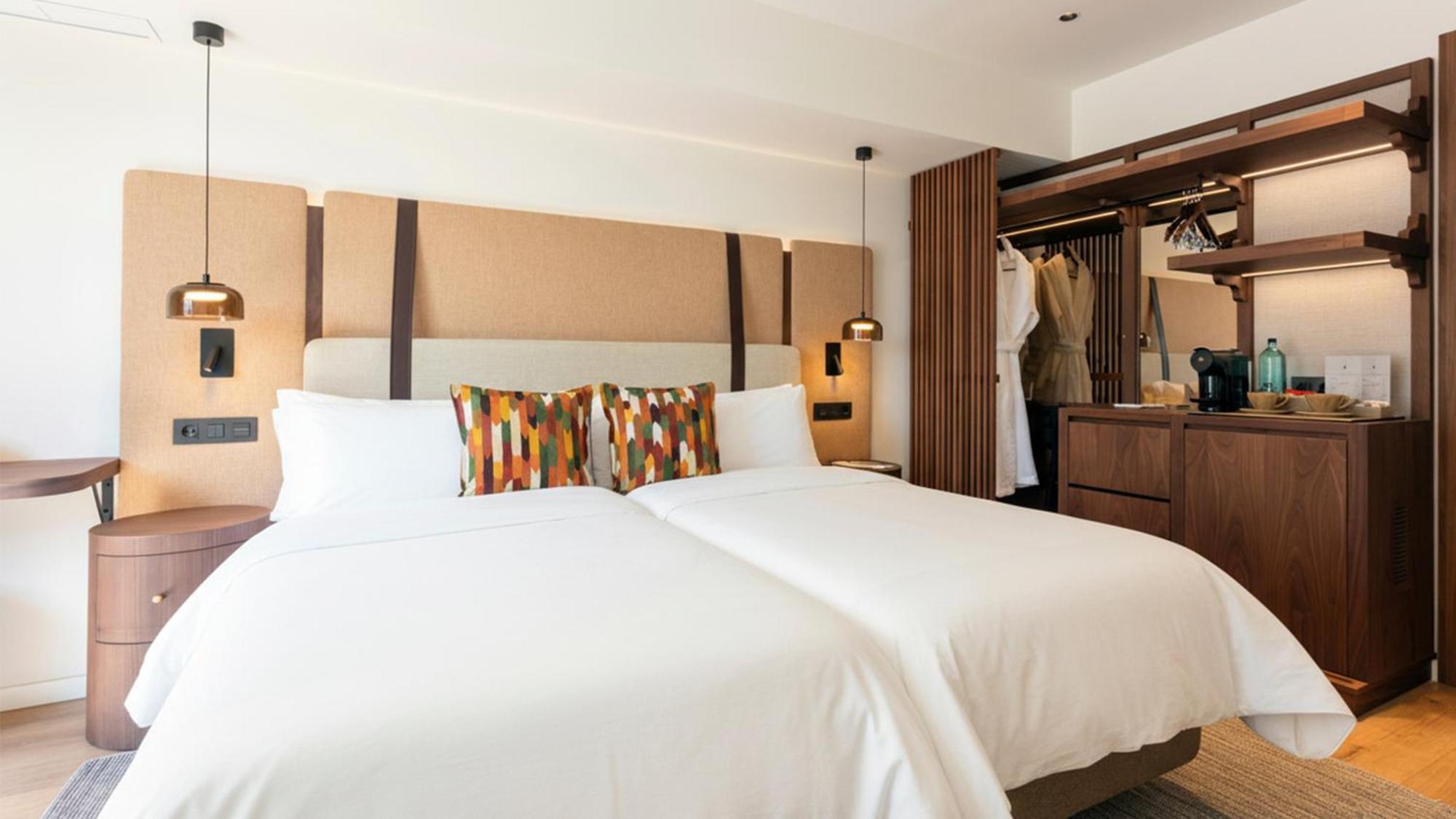Premium Twin Room
