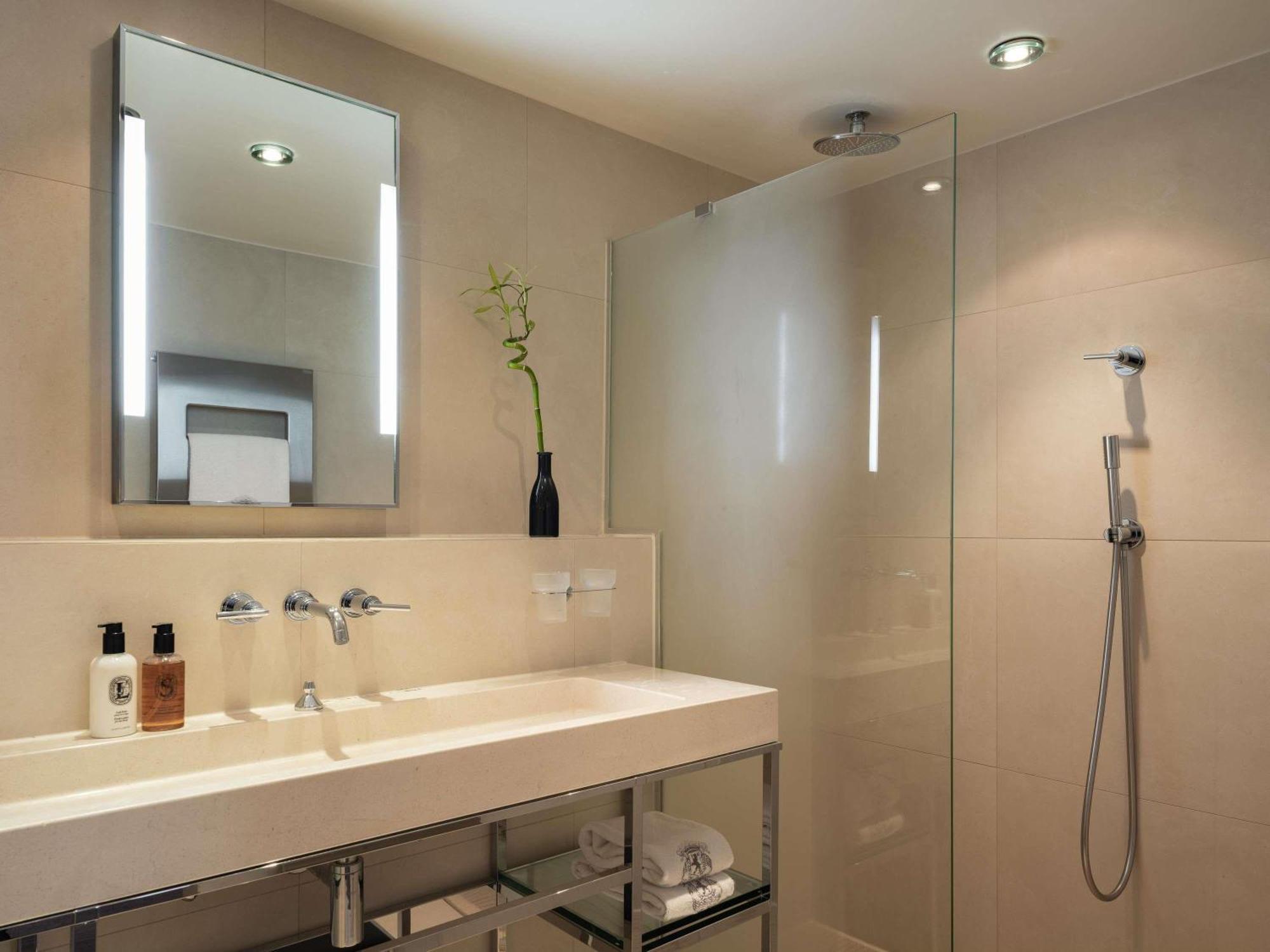Quarto Superior com 2 Camas de Solteiro