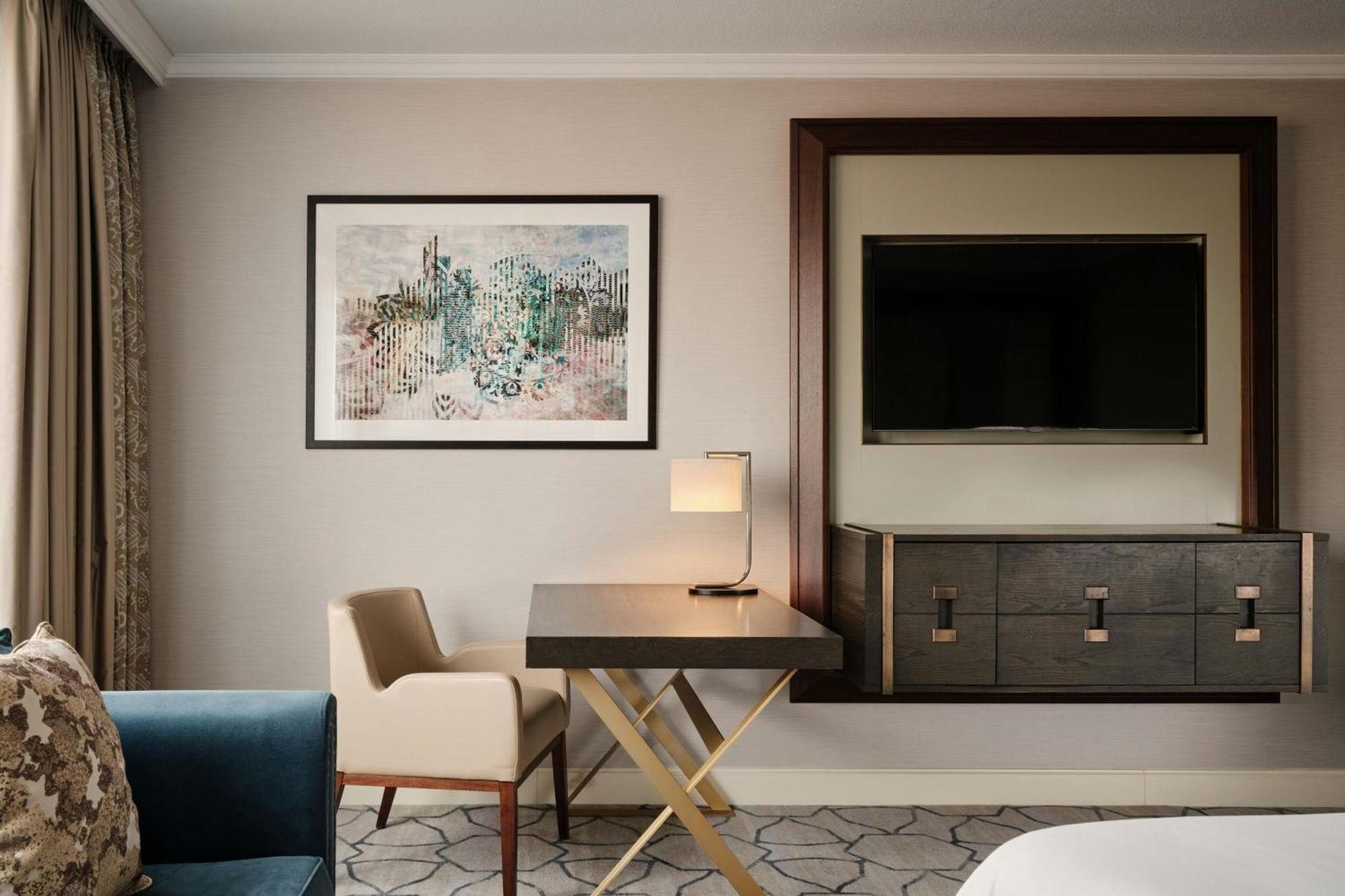 Deluxe Guest room 1 King