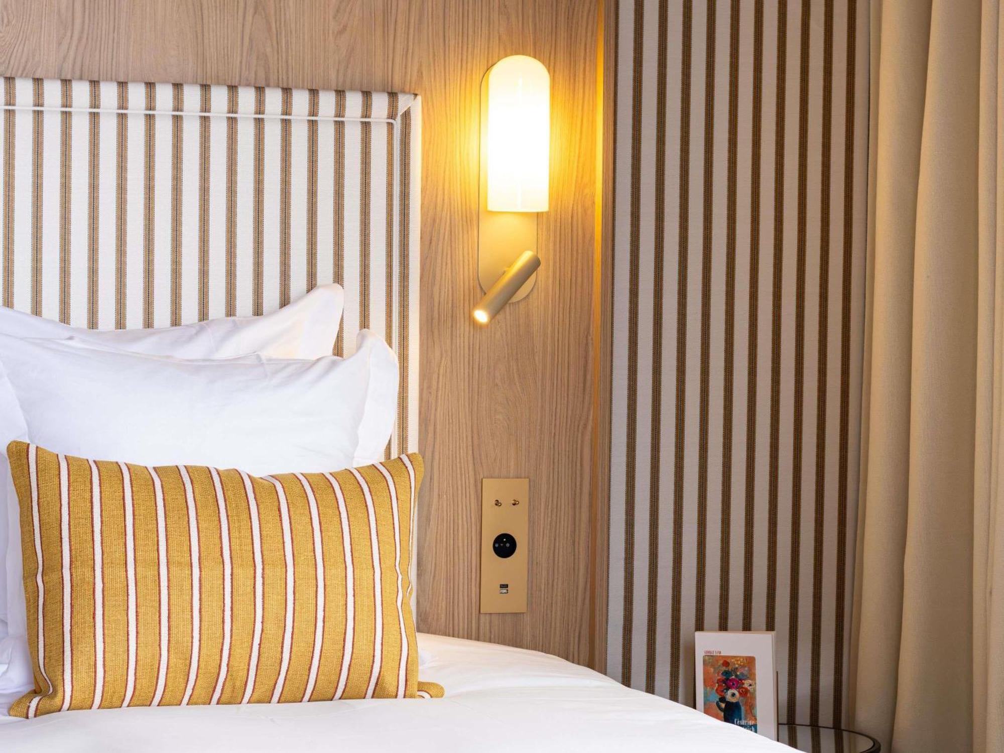 Terrace Suite King Bed Panoramic View