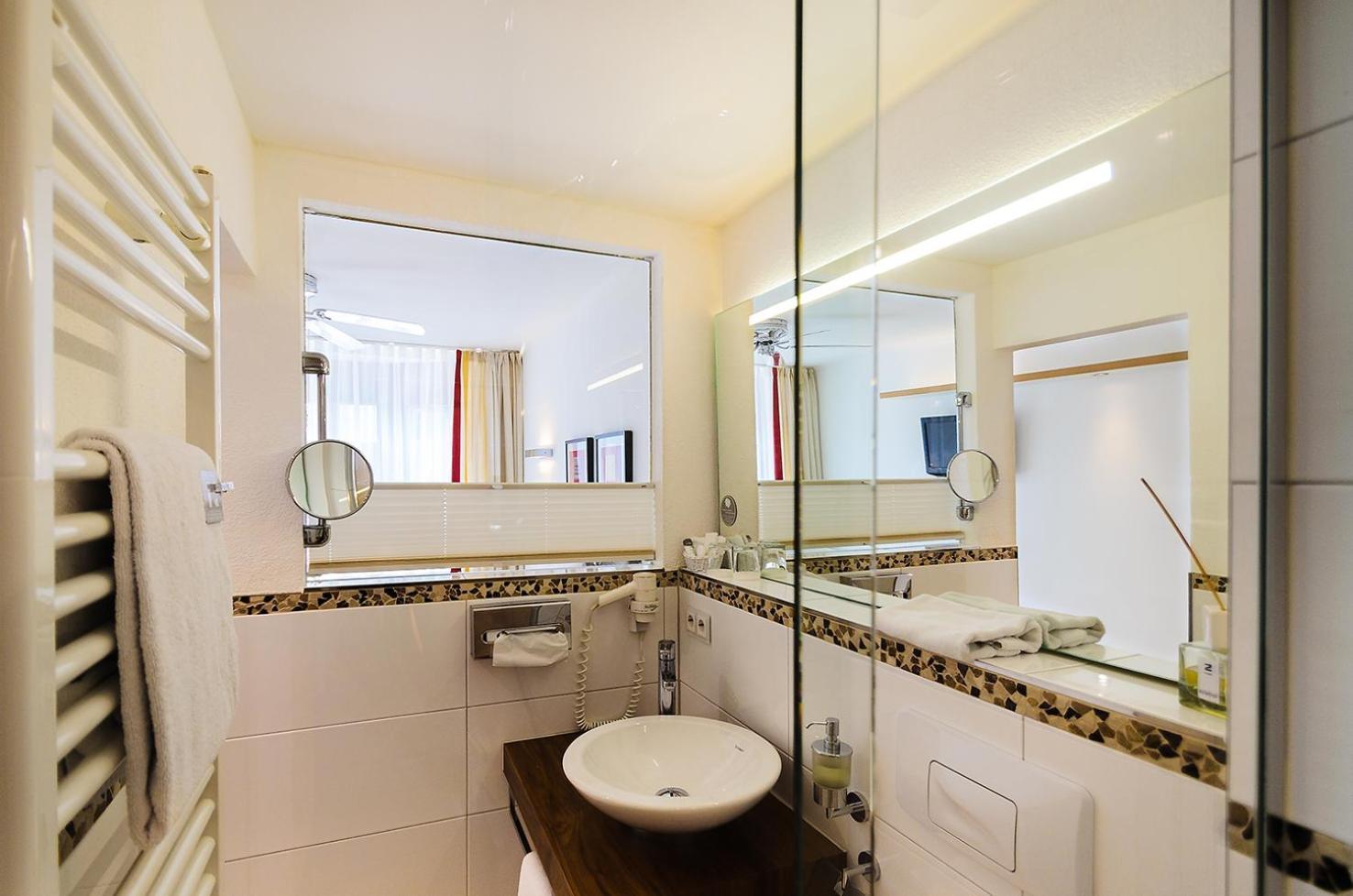 Large Double Room