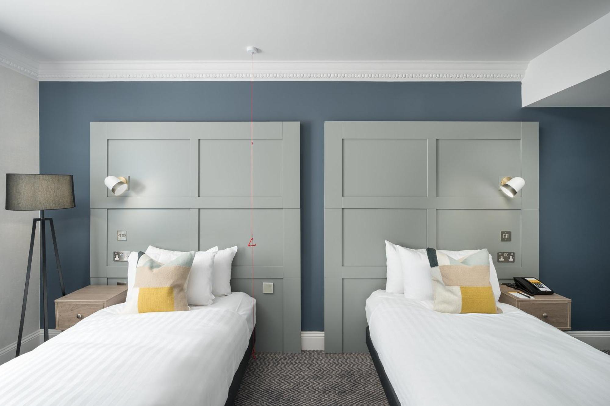 Standard Twin Room Disability Access