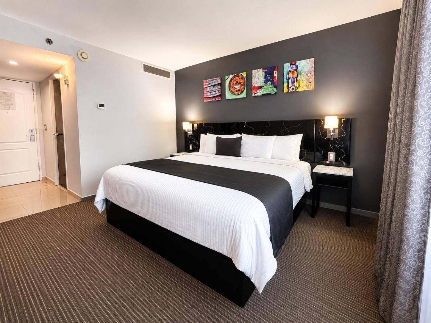 Superior King Room