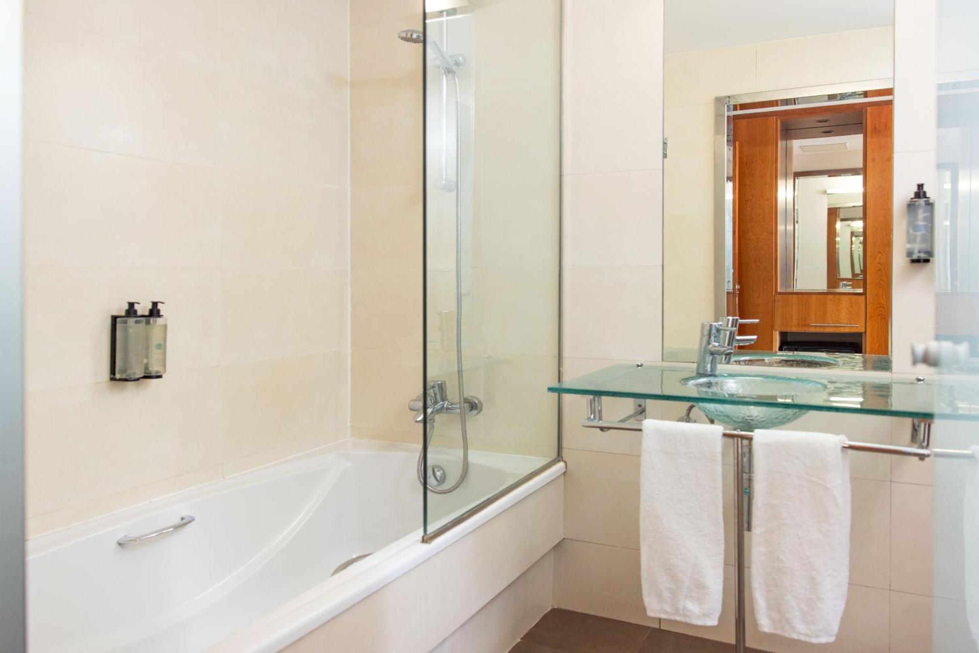 Double Room Pool View