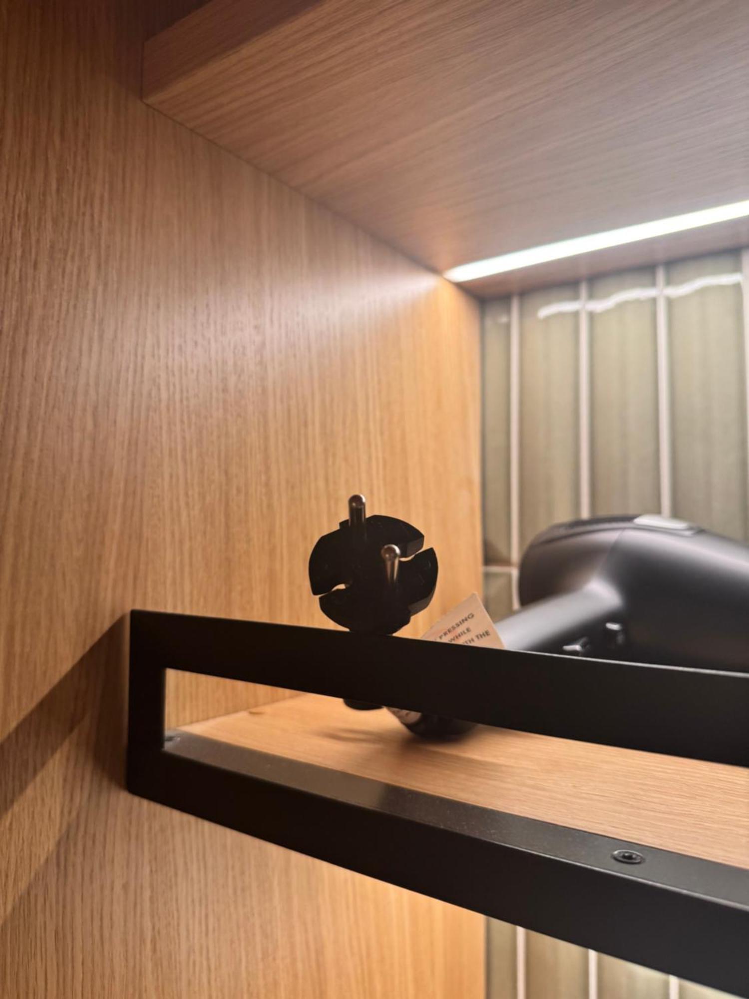 Urban Compact Room