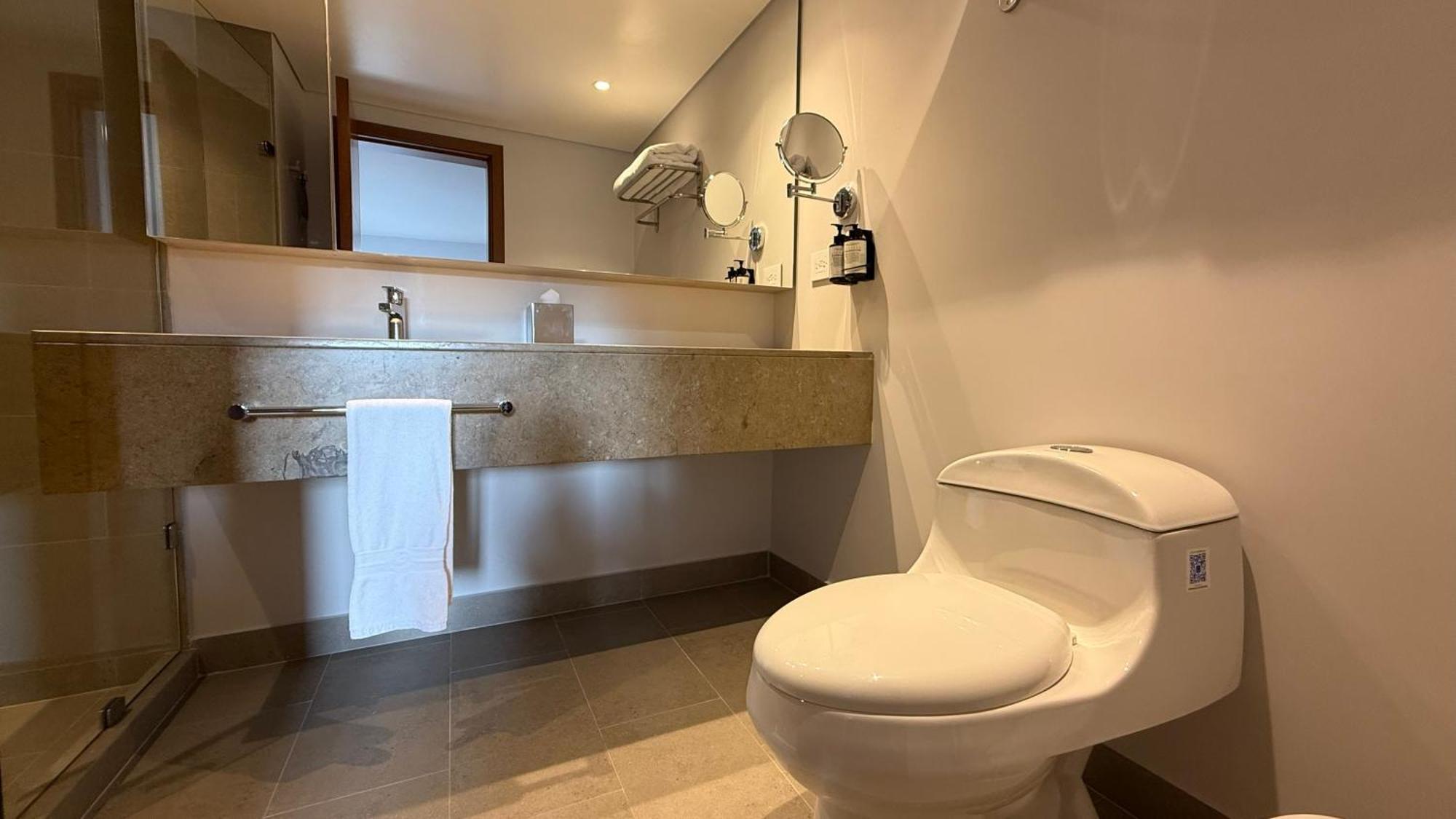 Two-Bedroom Deluxe Apartment