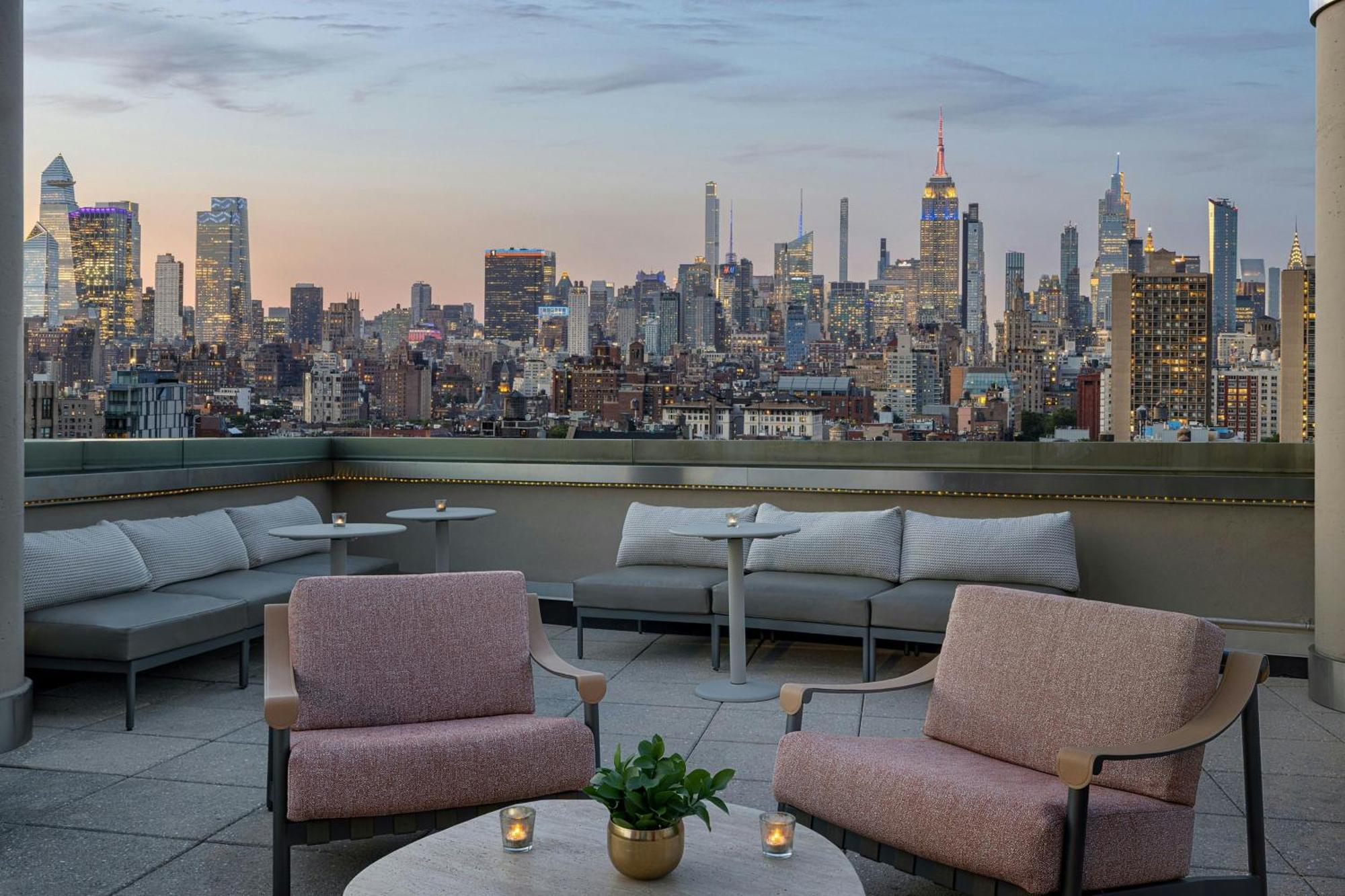 King Room Club Level