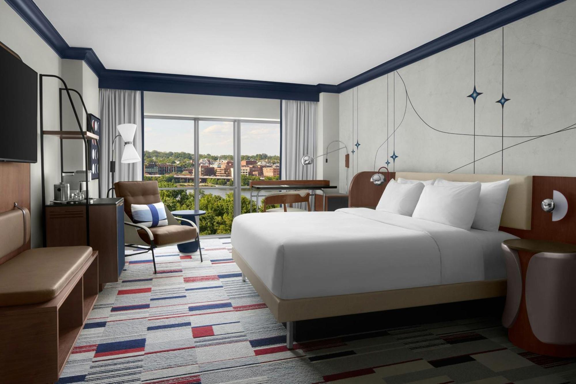 Superior King Room