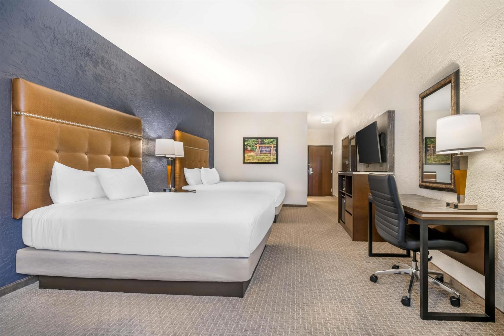 Queen Room Two Queen Beds