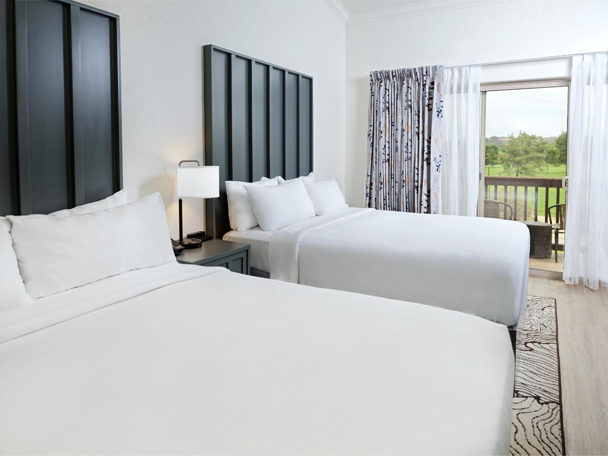 Executive Queen Room Two Queen Beds