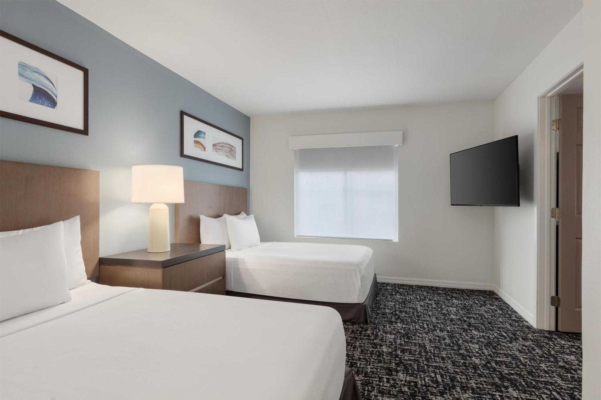 One-Bedroom Suite Two Queen Beds