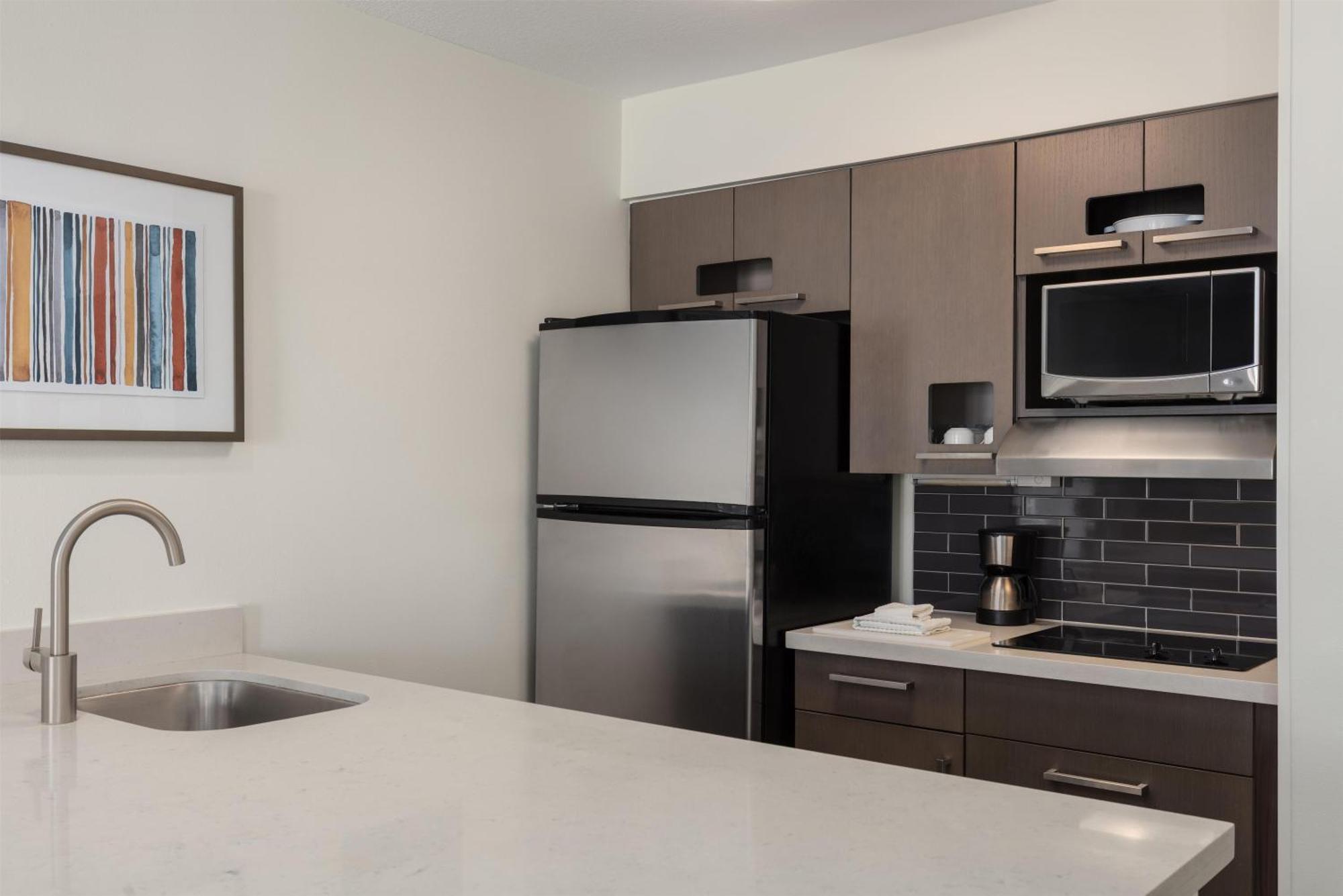 One-Bedroom Suite Two Queen Beds