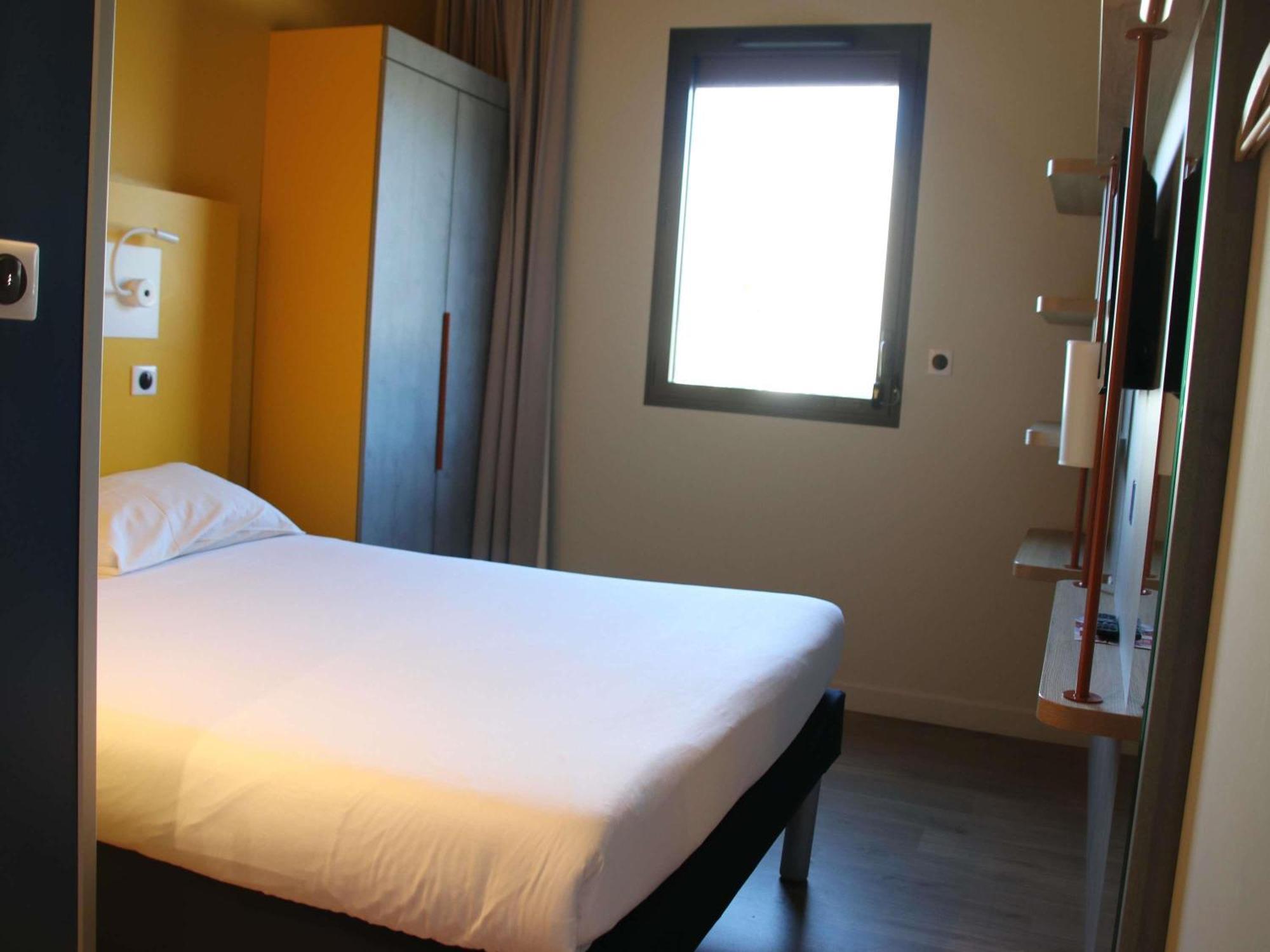 Room One Double One Fold-Down Bed