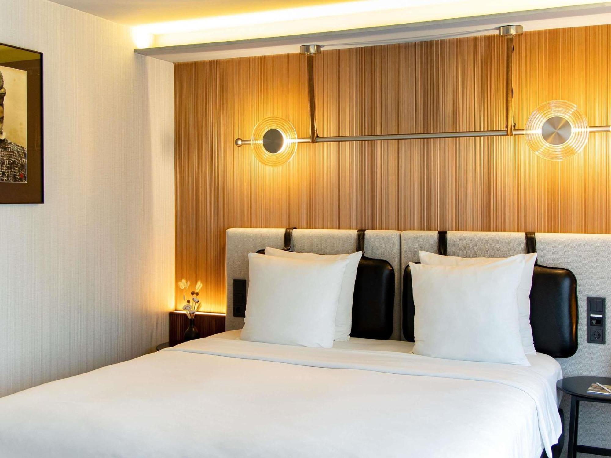 Deluxe Double Room City View