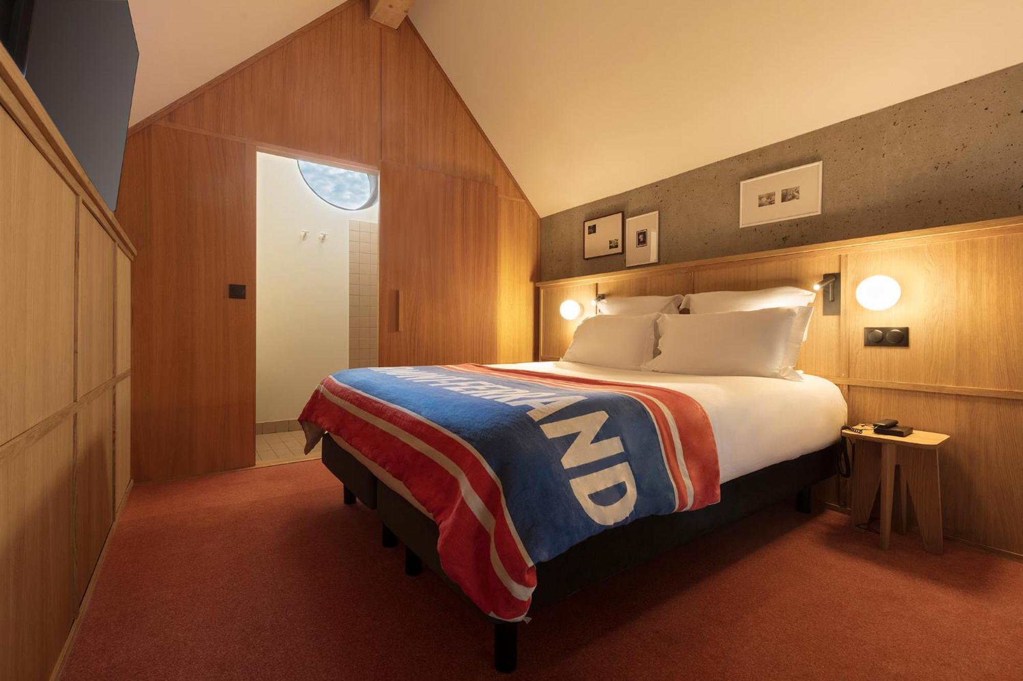 Duplex Room