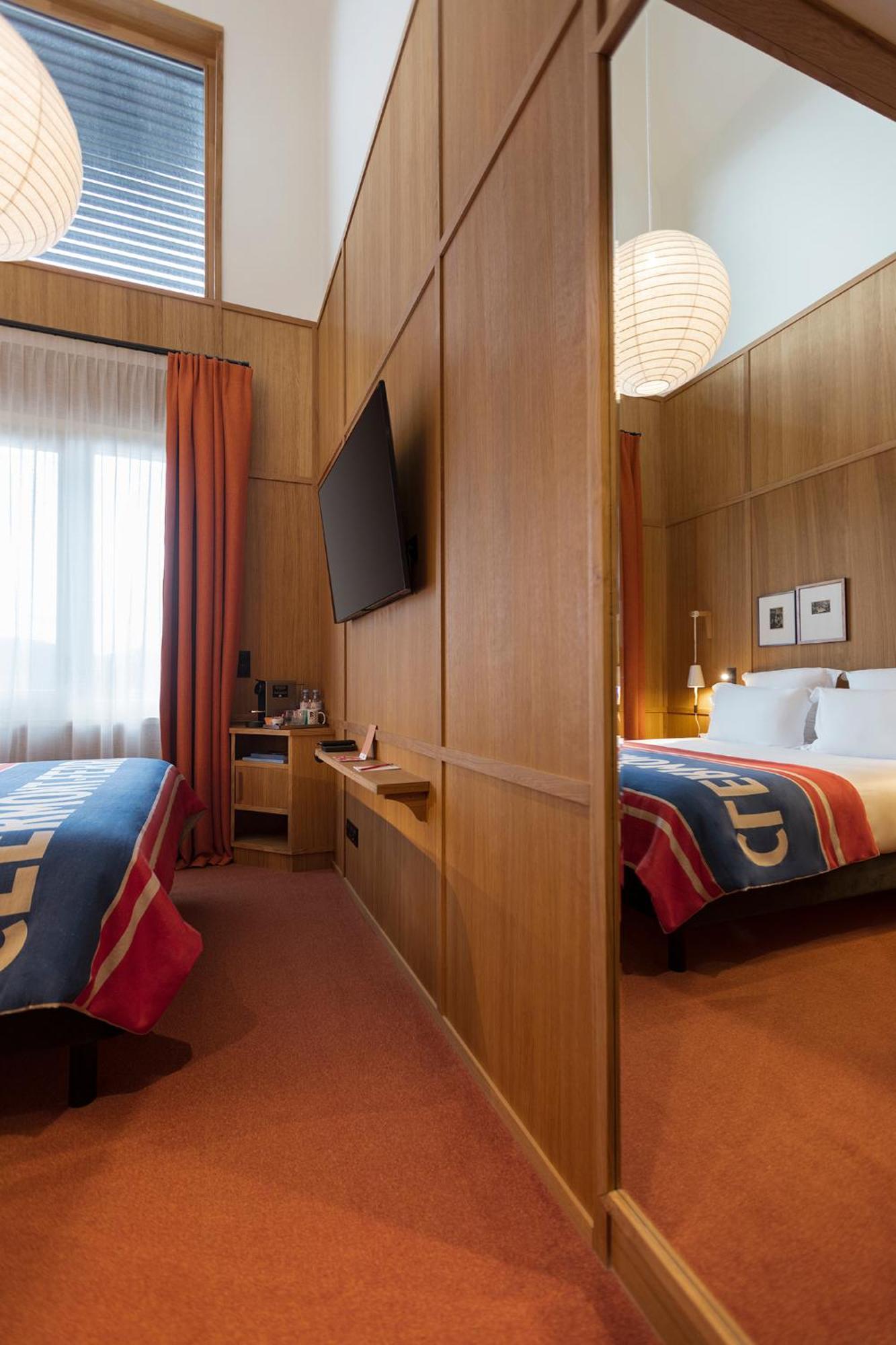Double Height Room