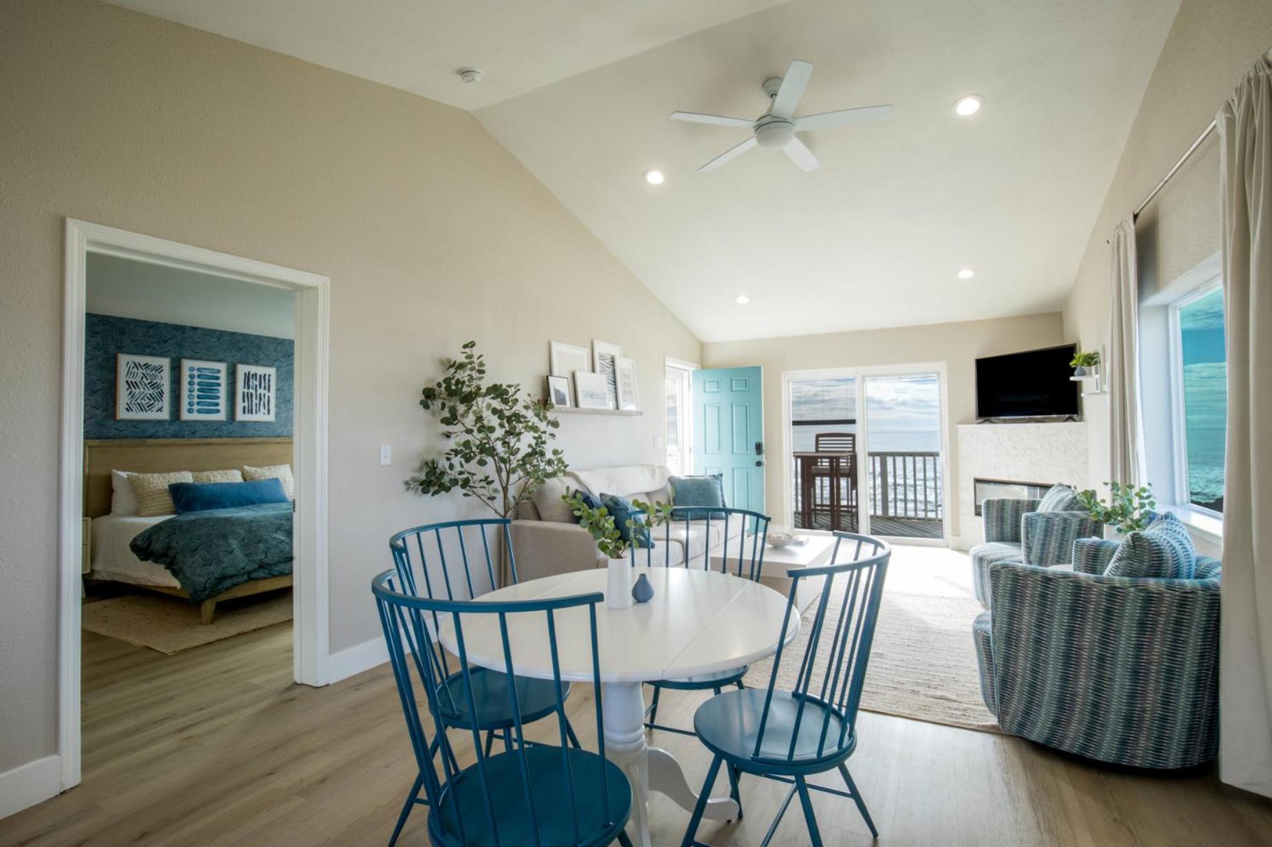 Deluxe King Suite