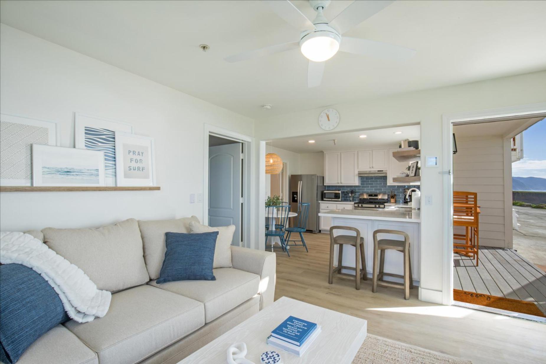 Deluxe King Suite