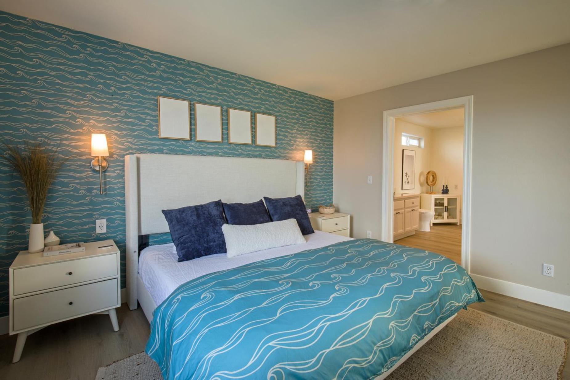Deluxe King Suite