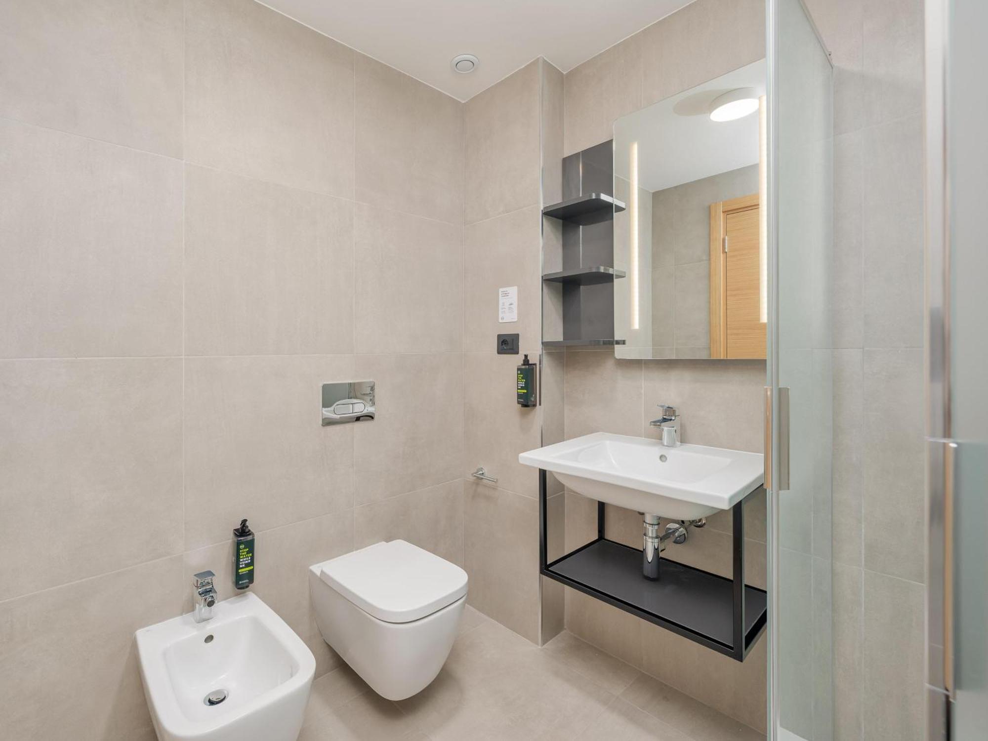 Standard Single Room