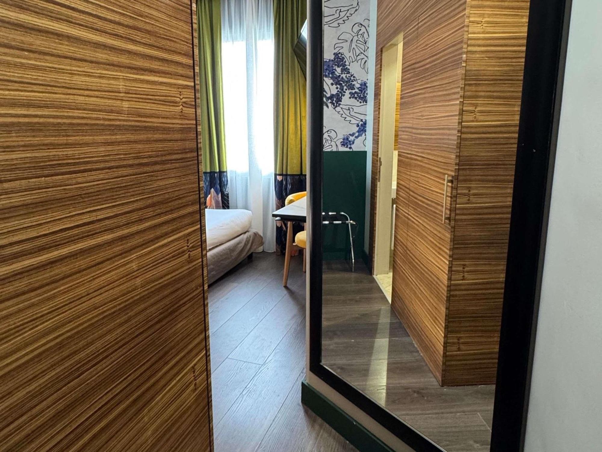 Standard Single Room