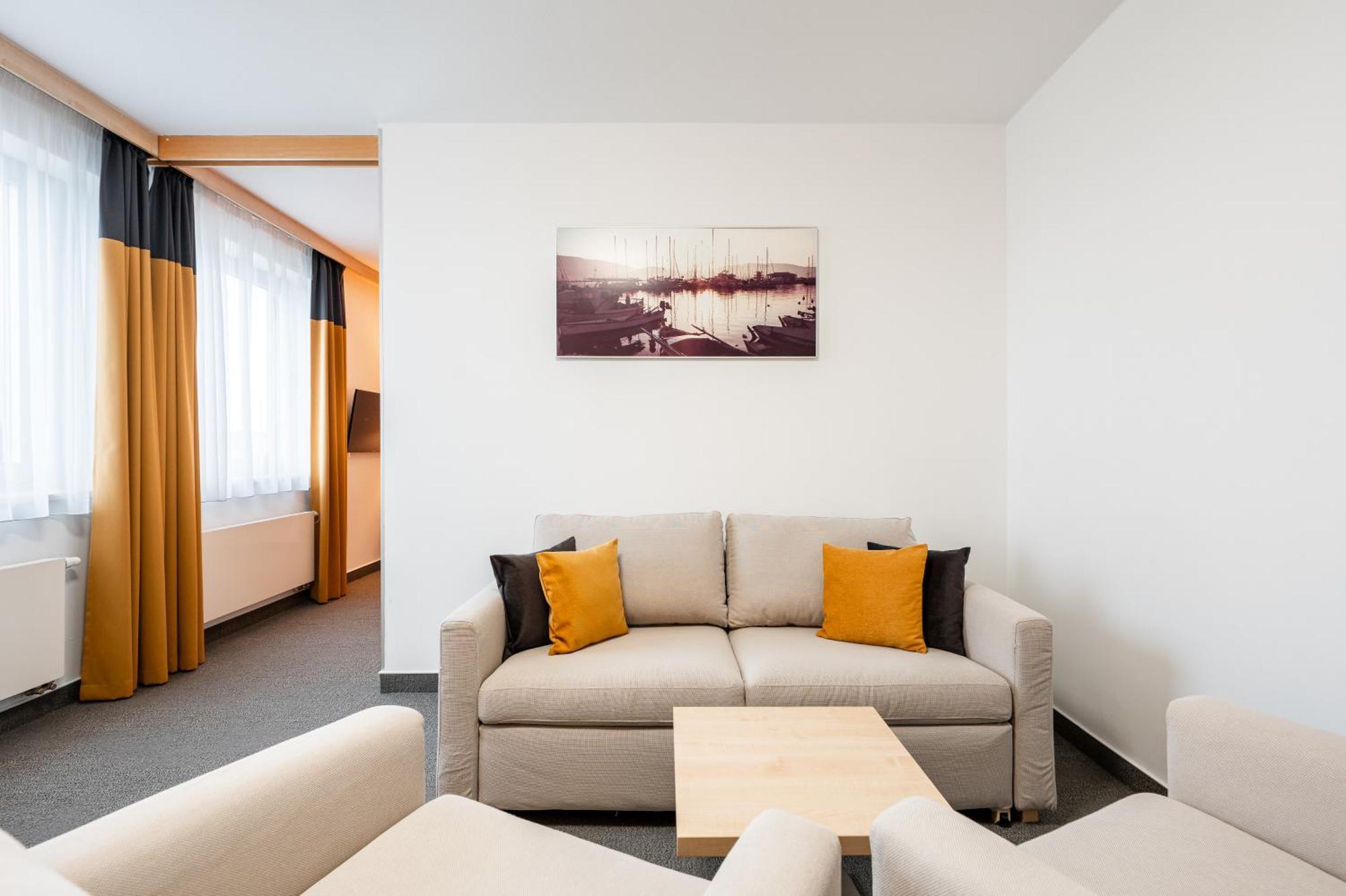 King Suite waterpark Access