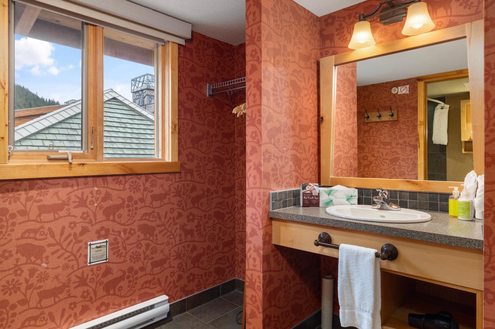 Premium King Loft Suite
