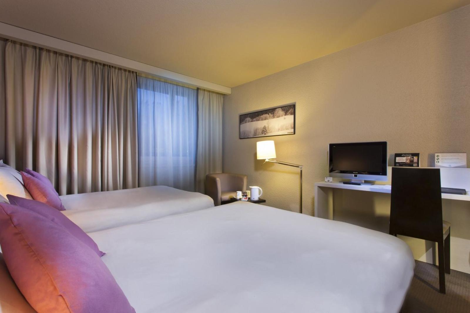 Standard Double Room Two Double Beds